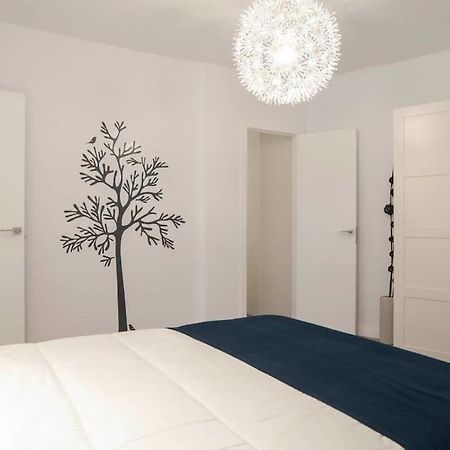 Moderno Apartamento En Plaza Merced 马拉加 外观 照片