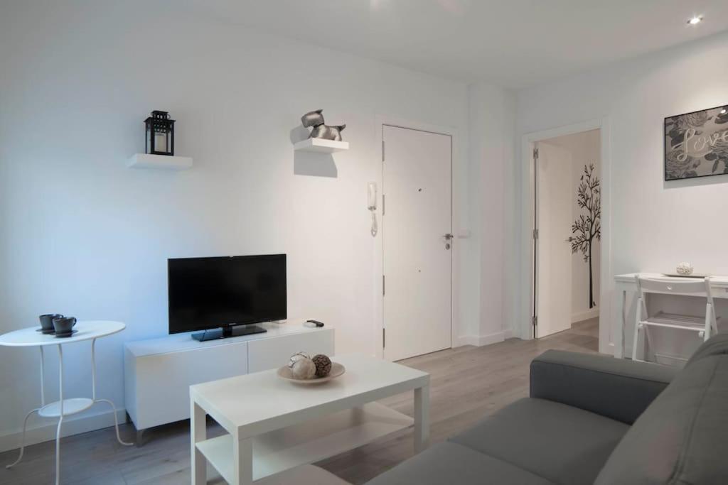 Moderno Apartamento En Plaza Merced 马拉加 外观 照片